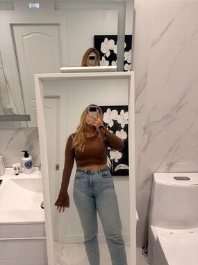 Garage Brown Long-Sleeve Cropped Top